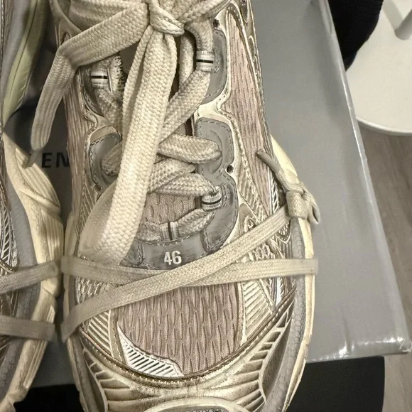Balenciaga 3xl Men’s - Picture 8 of 10